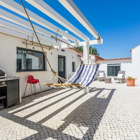 Hills De Luxe With 4 Bedr 3 Baths Heated Pool With View Ericeira