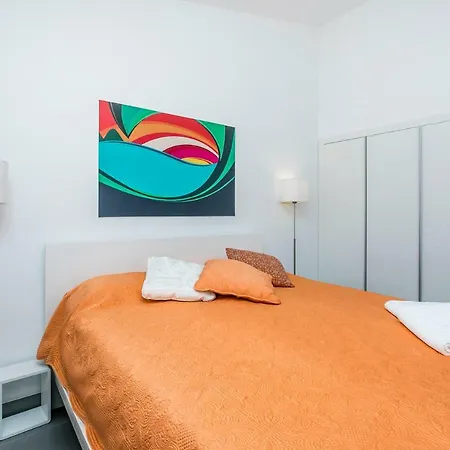 Hills De Luxe With 4 Bedr 3 Baths Heated Pool With View *